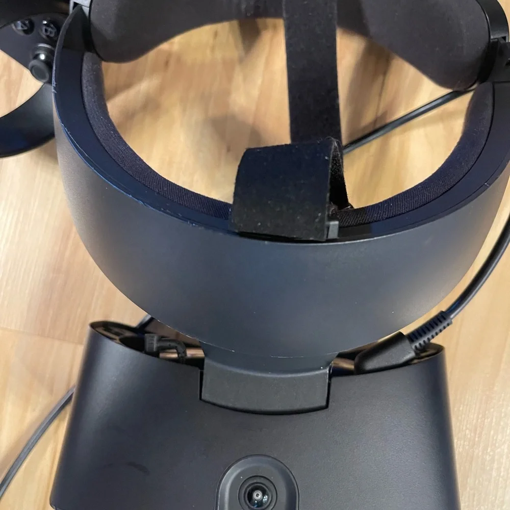 Oculus rift S (READ DESCRIPTION)
